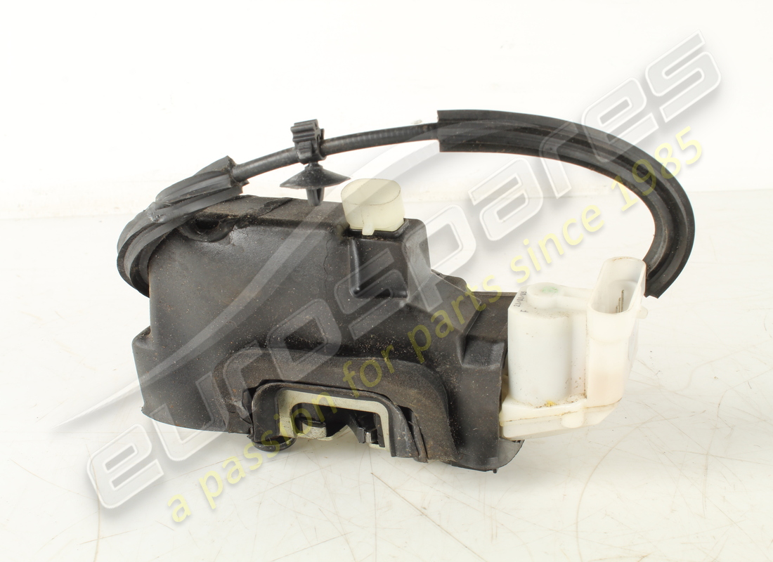 USED Maserati LH REAR DOOR LOCK . PART NUMBER 68206500 (1)