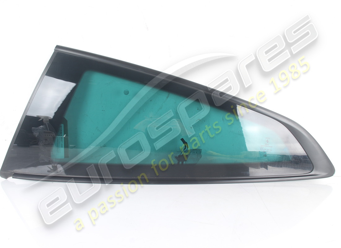 USED FERRARI LH REAR QUARTERLIGHT. PART NUMBER 86871300 (1) used ferrari lh rear quarterlight. part number 86871300 (1)