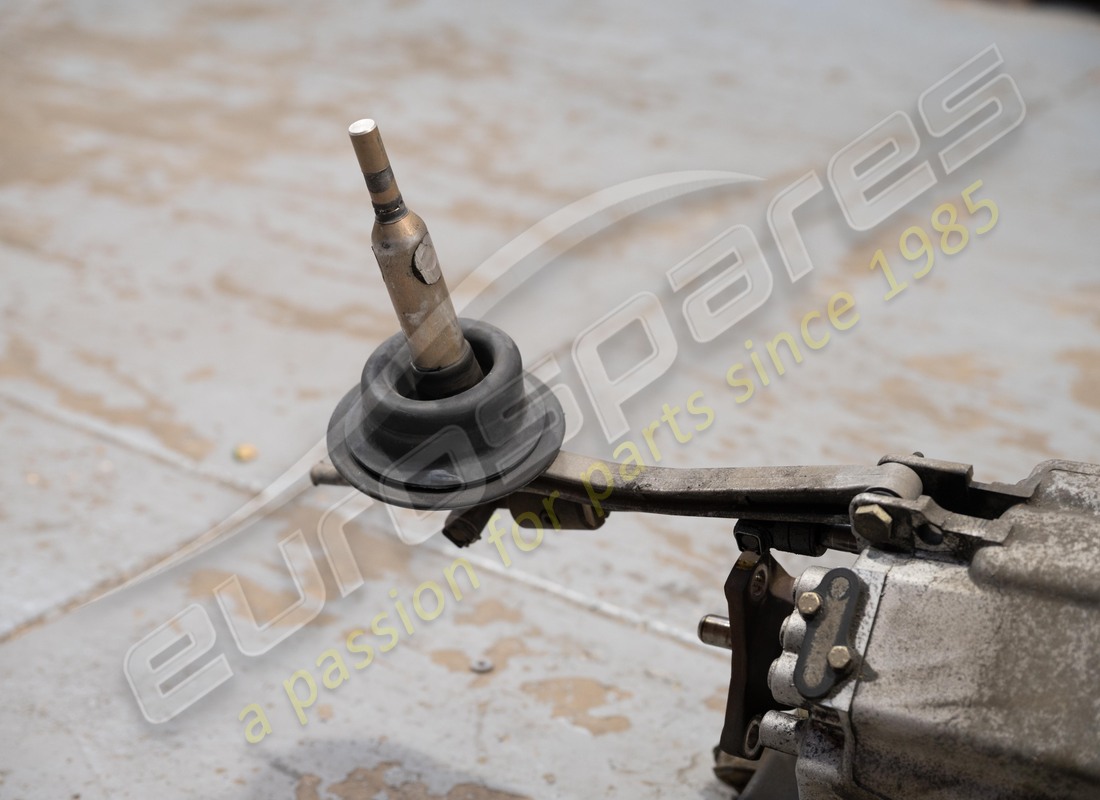used maserati 6 gear getrag gearbox type 2. part number 384800006 (3)