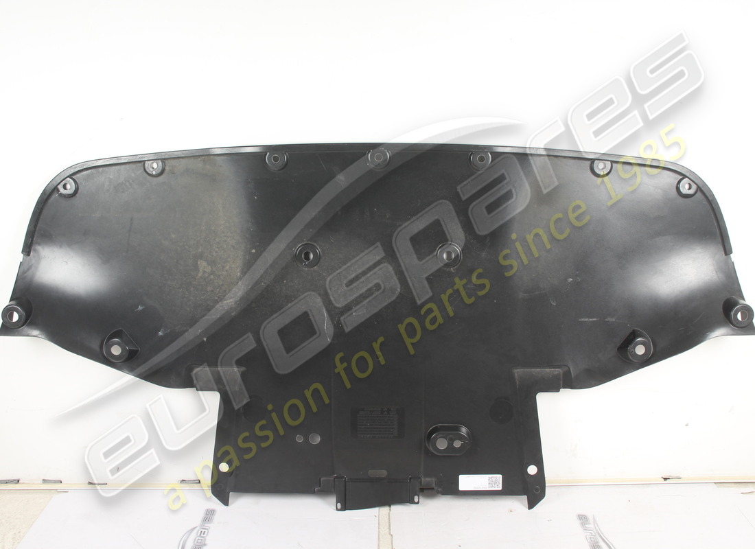 NEW (OTHER) Ferrari CENTRAL FRONT UNDER THE BODY . PART NUMBER 65512200 (1)