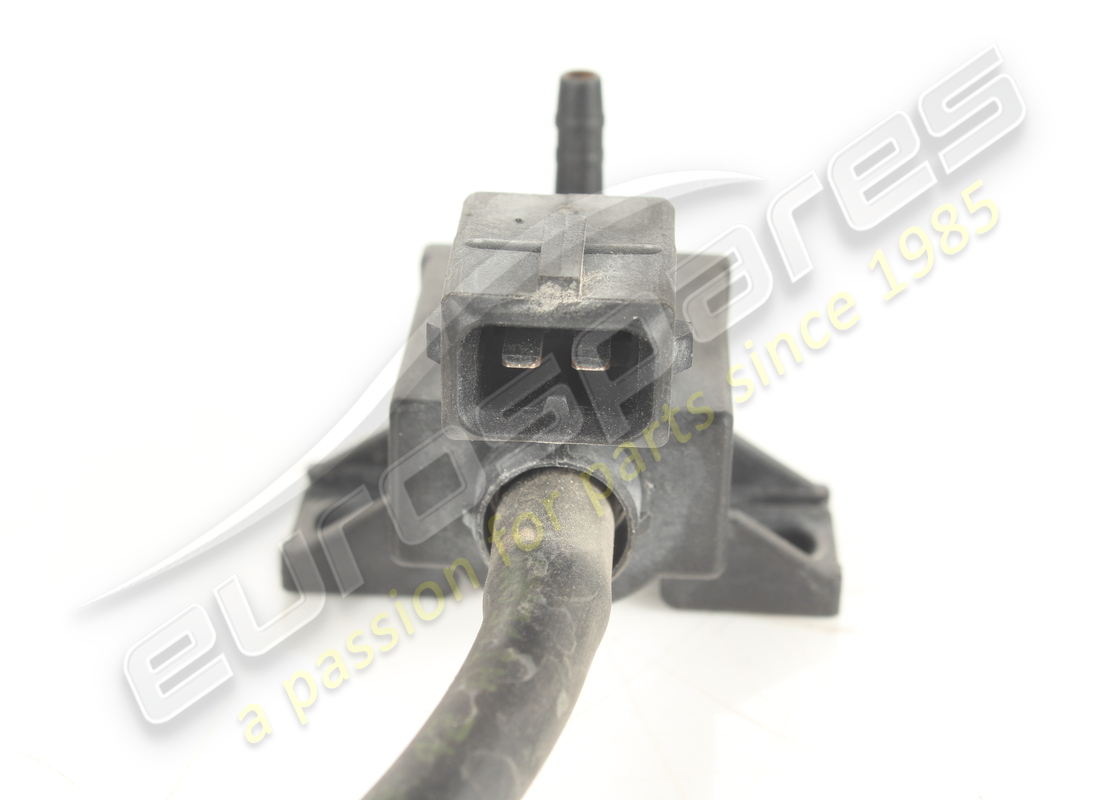 used ferrari solenoid valve complete with. part number 283001 (4)
