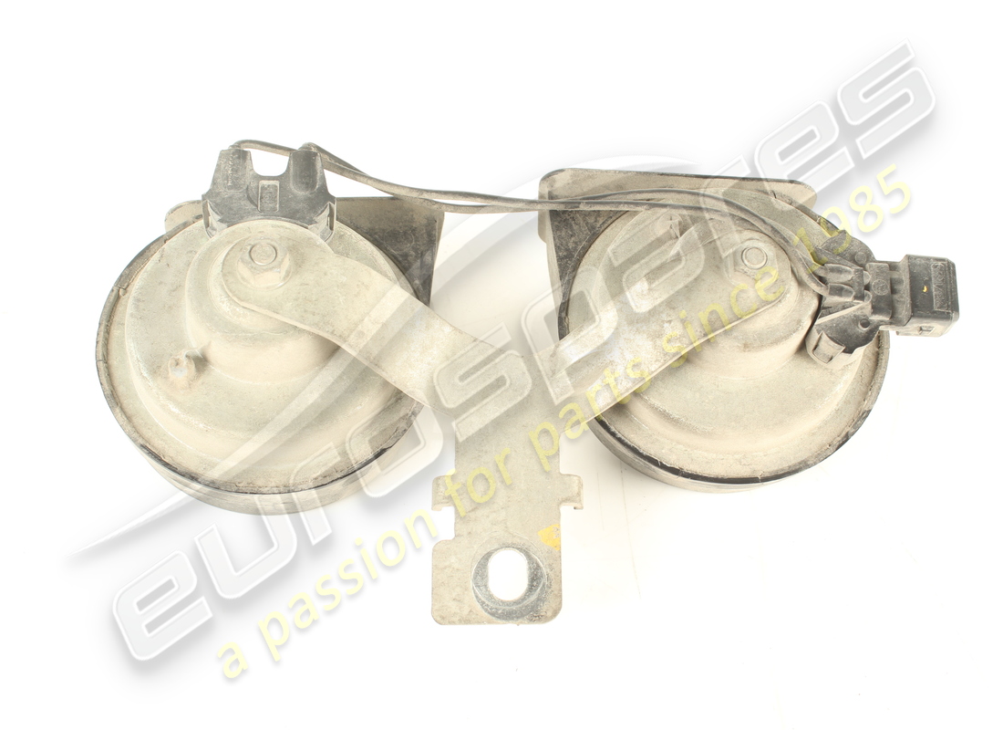 used ferrari horn complete with bracket. part number 251347 (2)