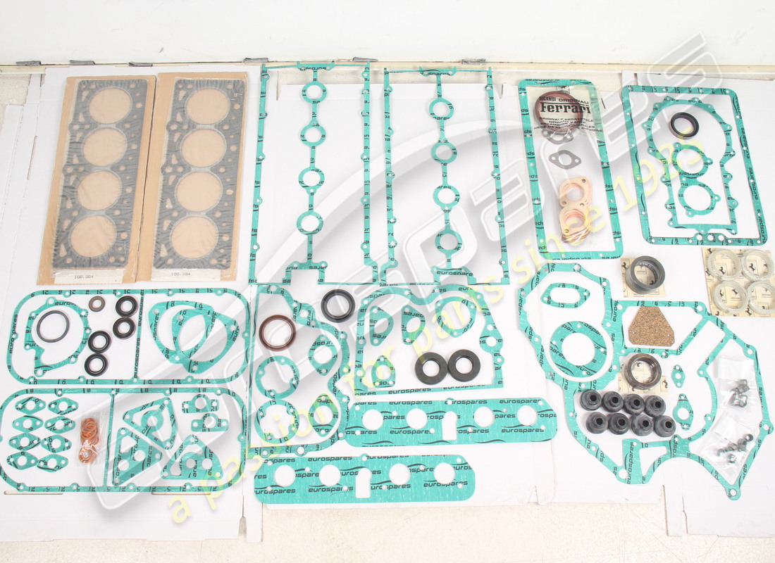 new oe gasket set. part number 118068 (1)