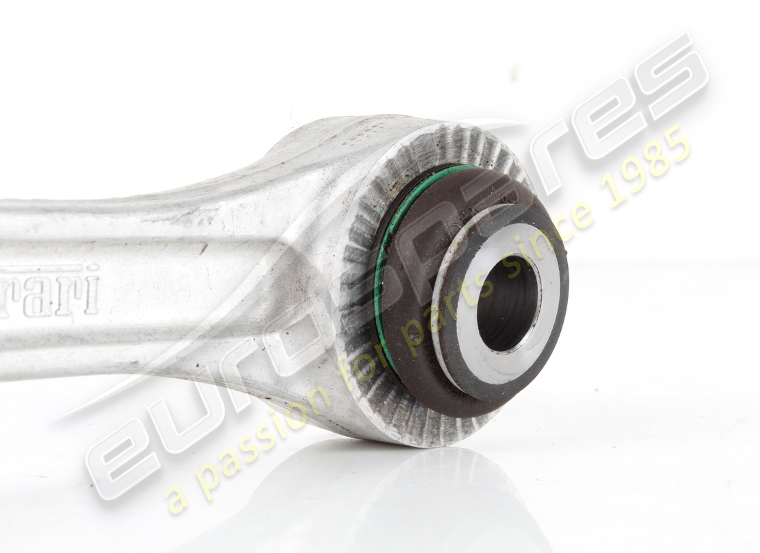 used ferrari link. part number 259688 (2)