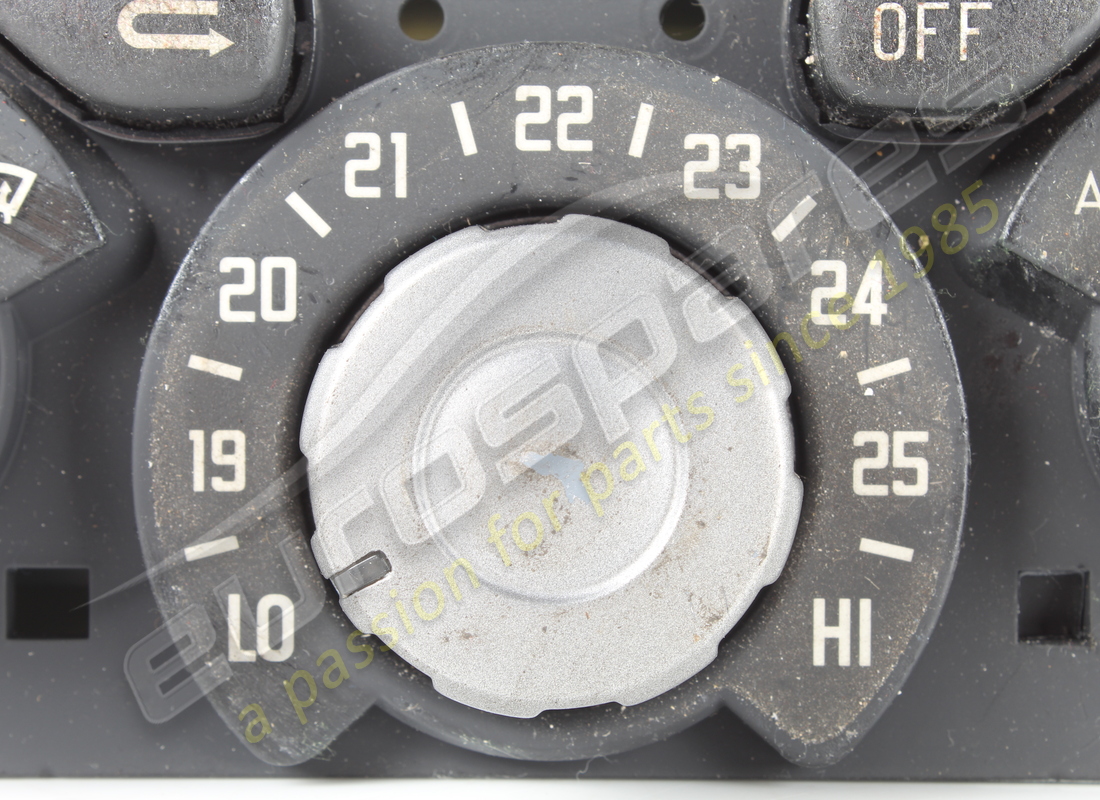 used ferrari air conditioning control set -with degre. part number 68354900 (2)