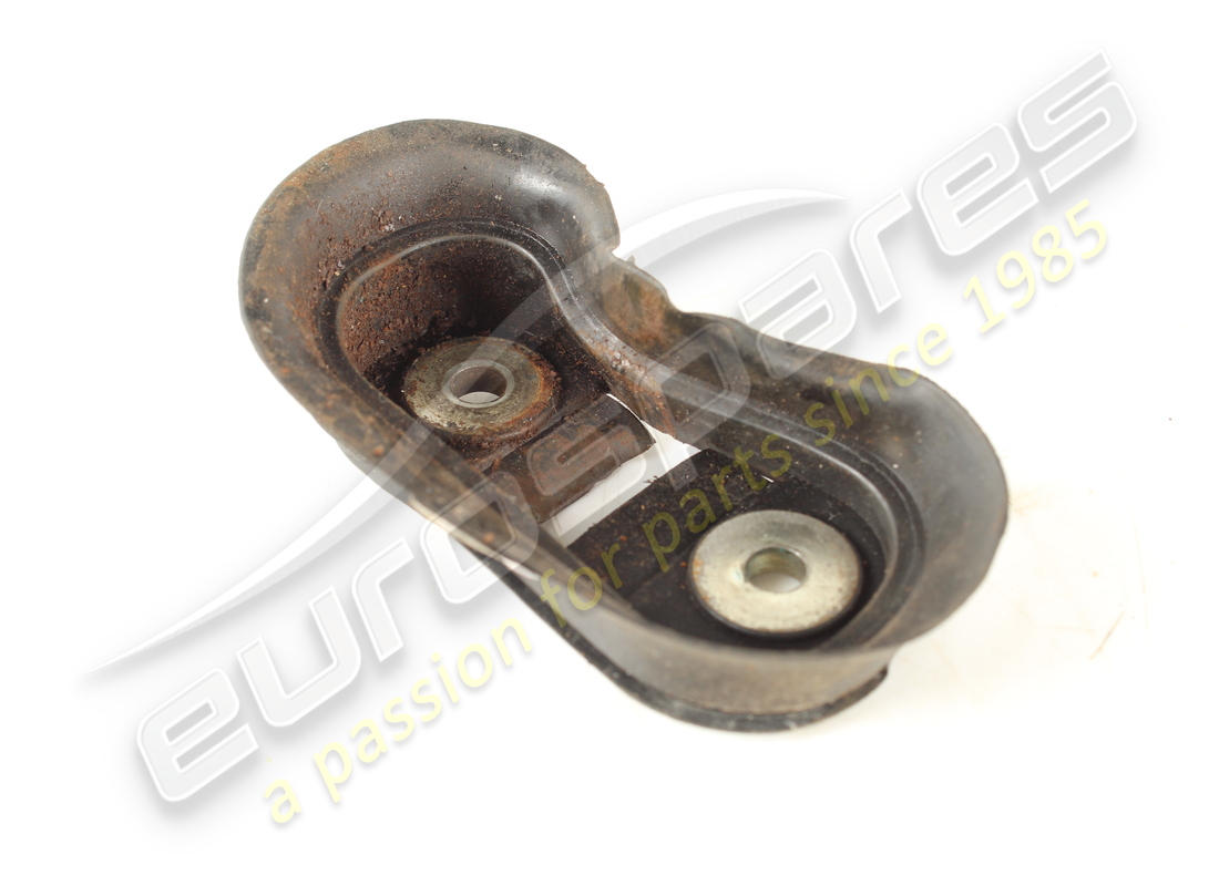 used maserati lh gasket. part number 67723500 (2)