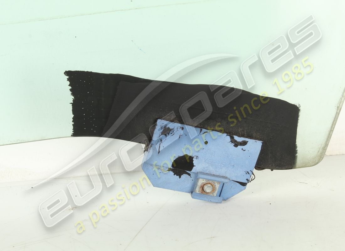 USED MASERATI LH FRONT DOOR GLASS. PART NUMBER 83744400 (3) used maserati lh front door glass. part number 83744400 (3)