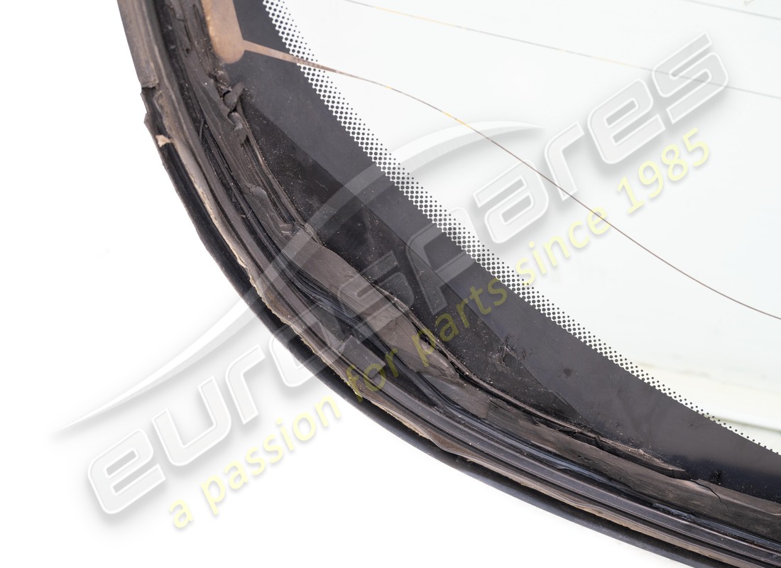 USED MASERATI REAR WINDOW. PART NUMBER 387700600 (6) used maserati rear window. part number 387700600 (6)