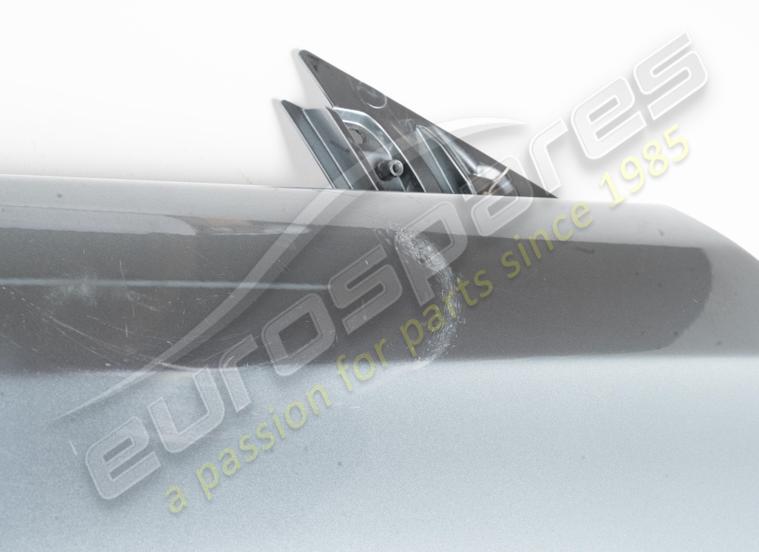 used ferrari complete rh lateral door. part number 83992211 (2)