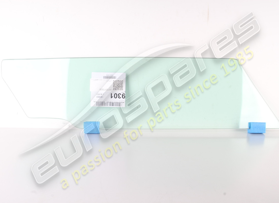 new oem lh door glass. part number 007017005 (1)
