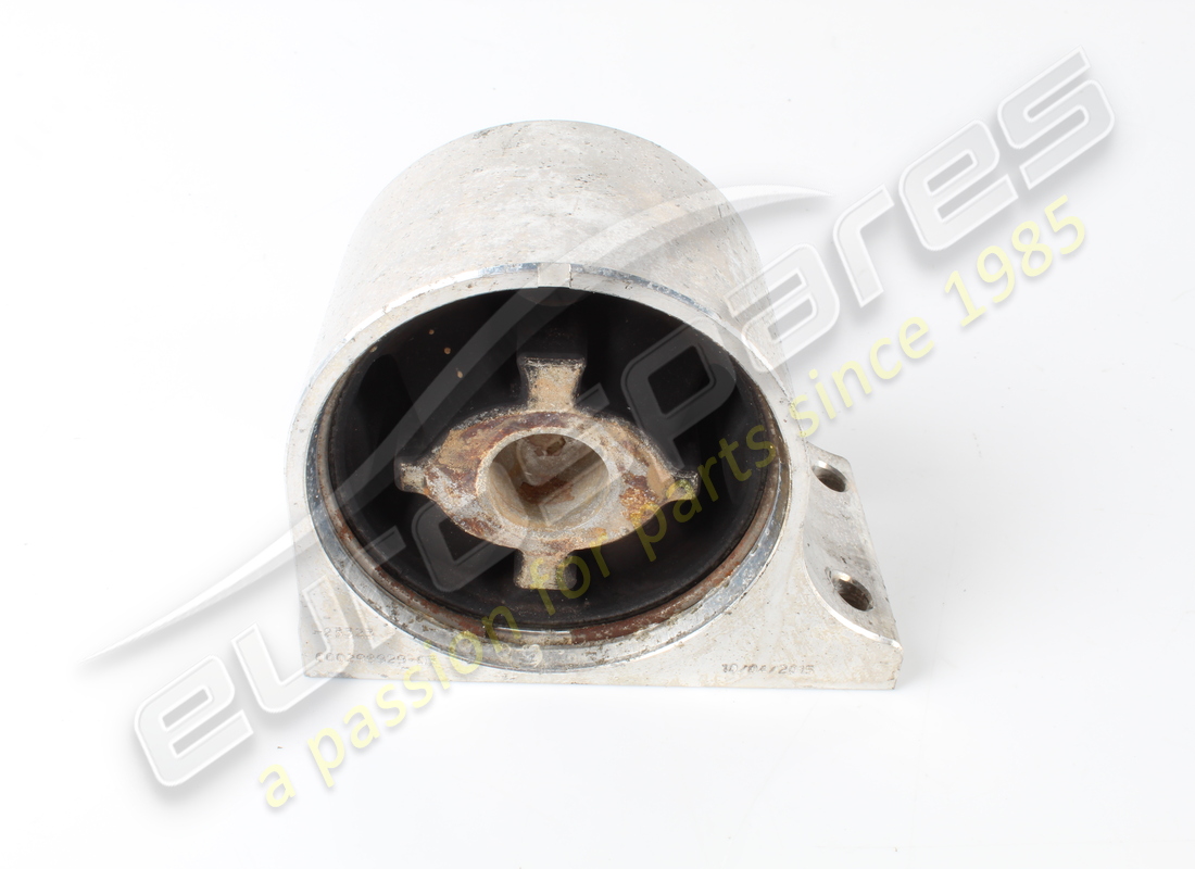 used ferrari lh front bush mount complete. part number 301376 (1)