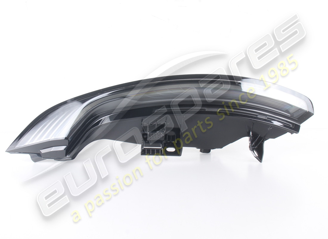 NEW PORSCHE REAR LIGHT. PART NUMBER 9P5945092B (3) new porsche rear light. part number 9p5945092b (3)