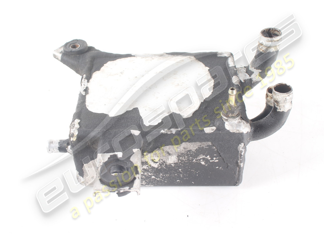 used maserati oil vapour separator. part number 585043003 (4)