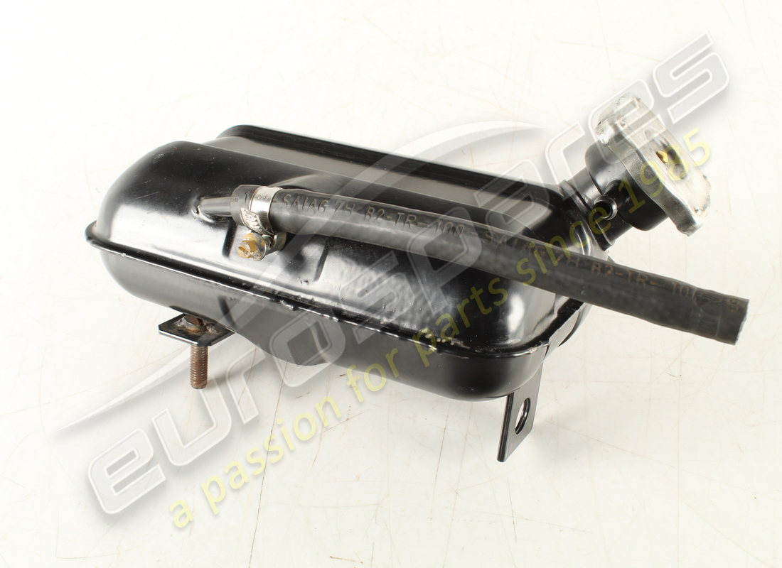 USED FERRARI HEADER TANK. PART NUMBER 126466 (3) used ferrari header tank. part number 126466 (3)