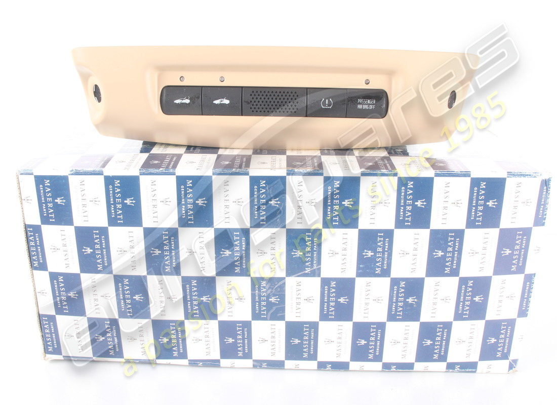 NEW (OTHER) Maserati BUTTON PLATE BEIGE . PART NUMBER 80183330 (1)