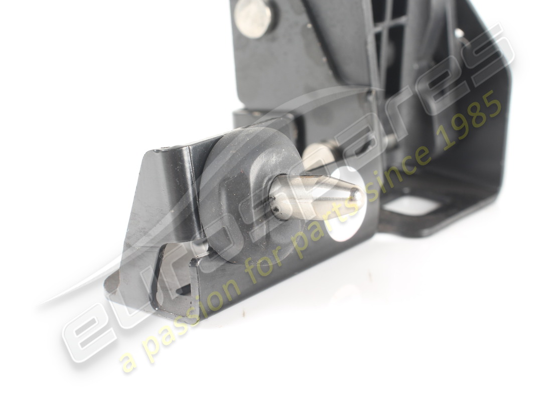 used ferrari tc striker kit. part number 81861400 (4)