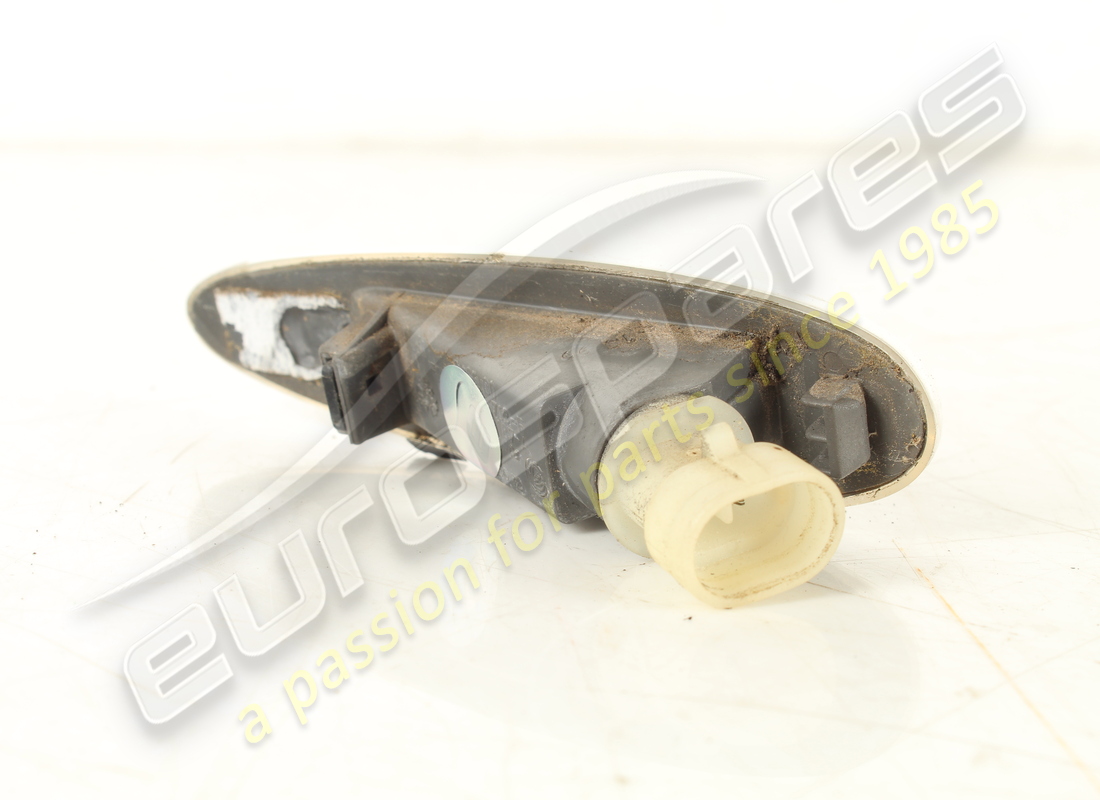 used maserati side indicator lamp. part number 383100127 (2)