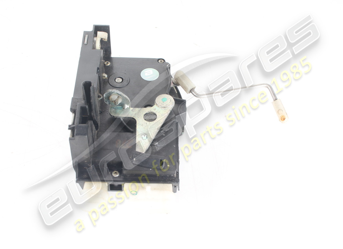 used maserati lh door lock. part number 67294900 (3)