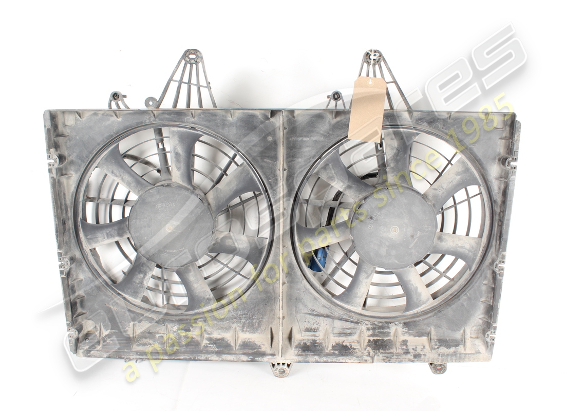 damaged ferrari cowl with electric fans. part number 267211 (6)