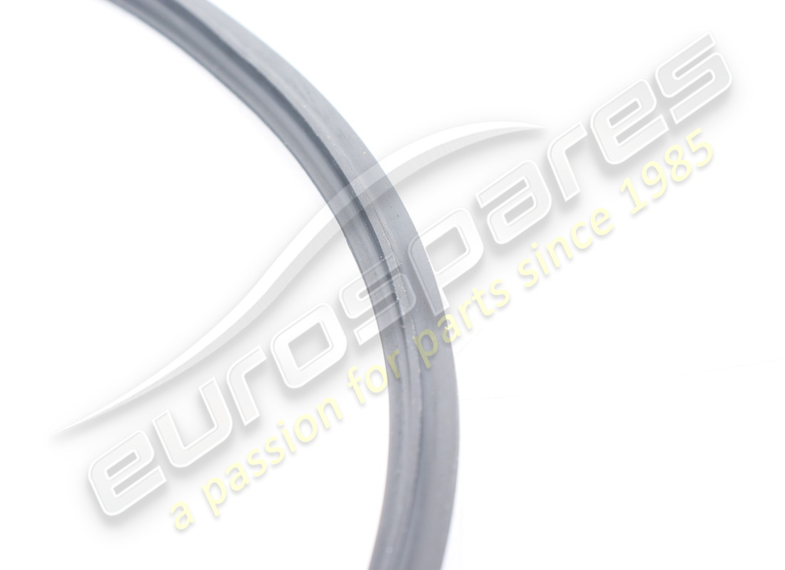 new porsche sealing rubber - fender. part number pcg63111500 (3)