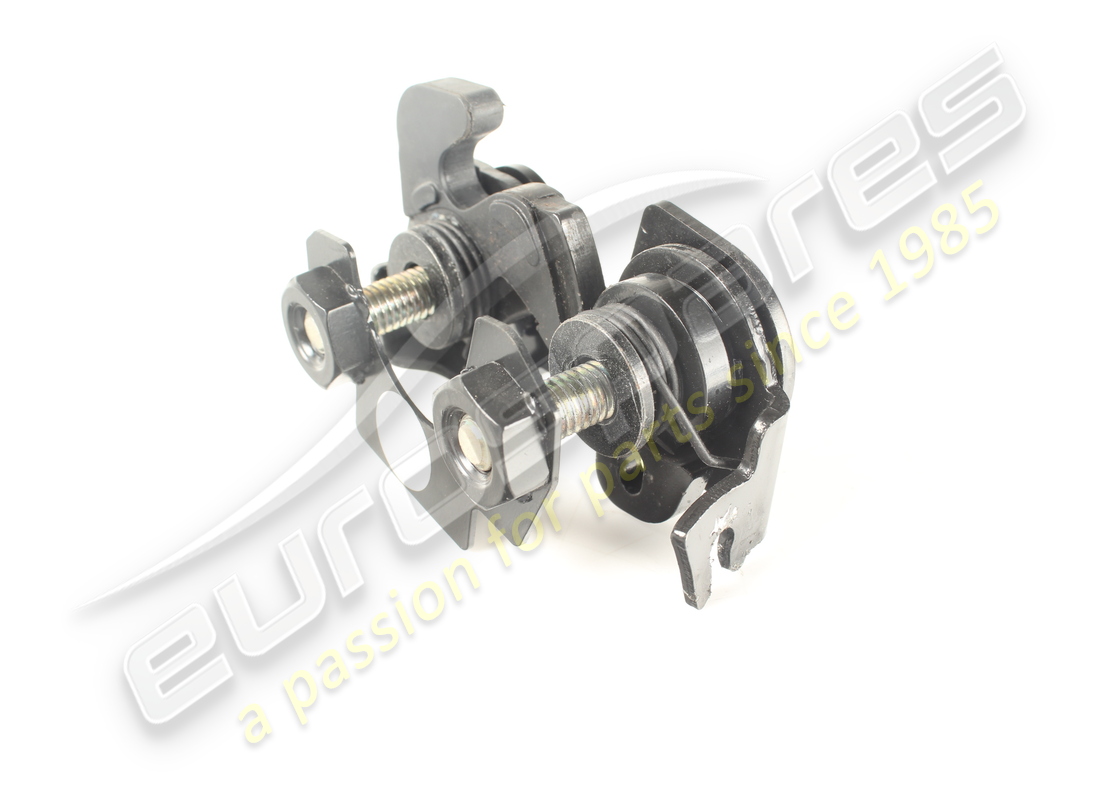used ferrari rh lock. part number 83875900 (3)