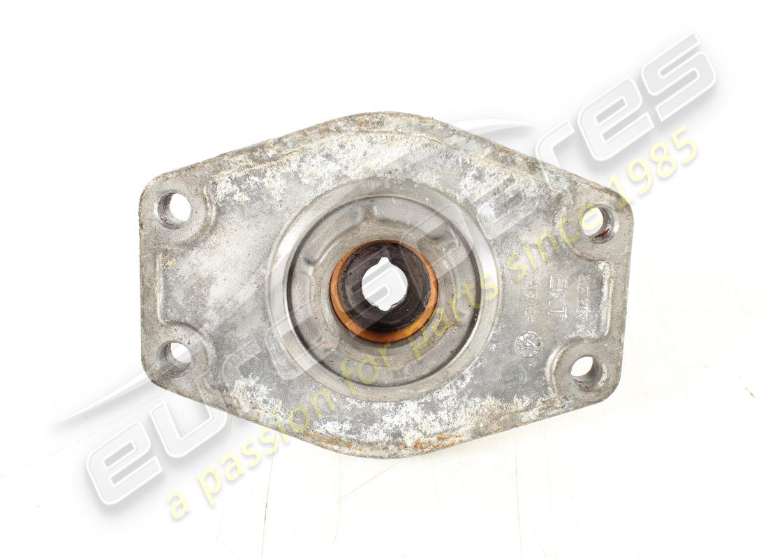 USED MASERATI COMPLETE REAR TOP MOUNT. PART NUMBER 217353 (1) used maserati complete rear top mount. part number 217353 (1)