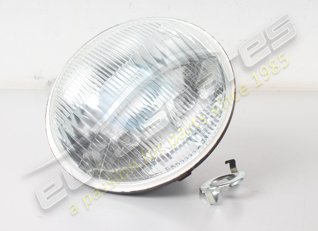 NEW OE HEAD LAMP UNIT RHD . PART NUMBER 60865100 (1)