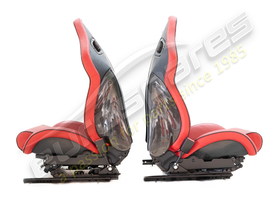 used ferrari carbon seats (rhd). part number eap1552588 (9)