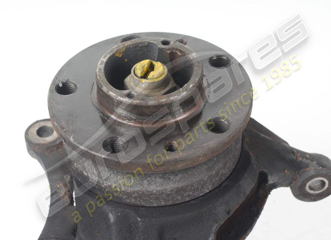 used eurospares rh hub. part number eap1225997 (5)
