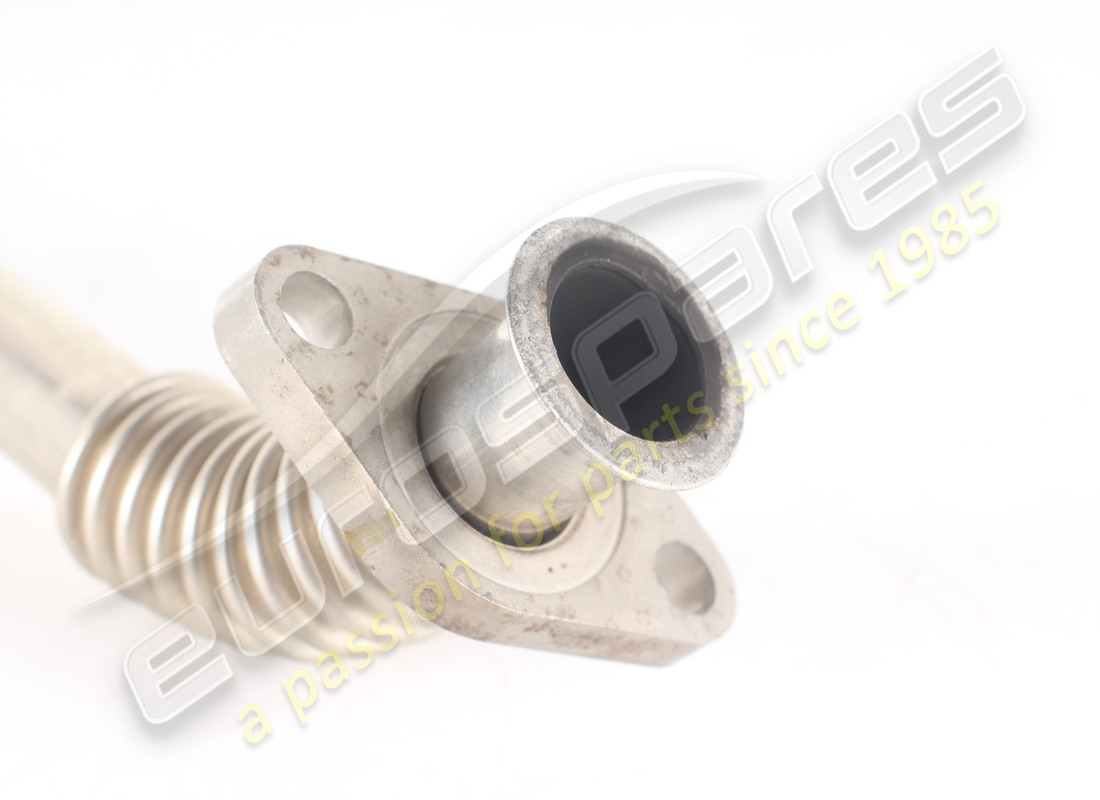 used ferrari lh secondary air inlet pipe. part number 257256 (3)