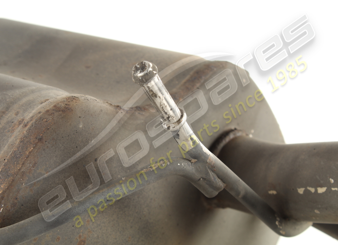 used maserati rear rh silencer. part number 237915 (3)