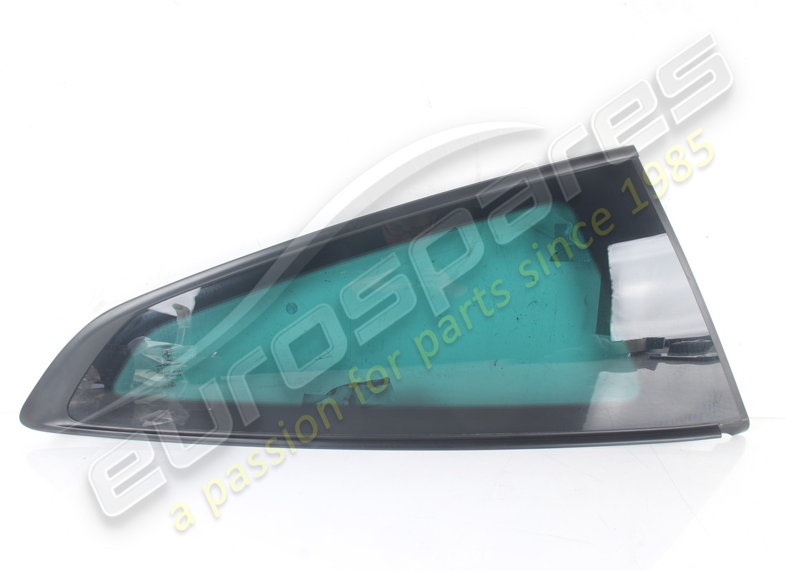 USED FERRARI RH REAR QUARTERLIGHT. PART NUMBER 86871100 (1) used ferrari rh rear quarterlight. part number 86871100 (1)