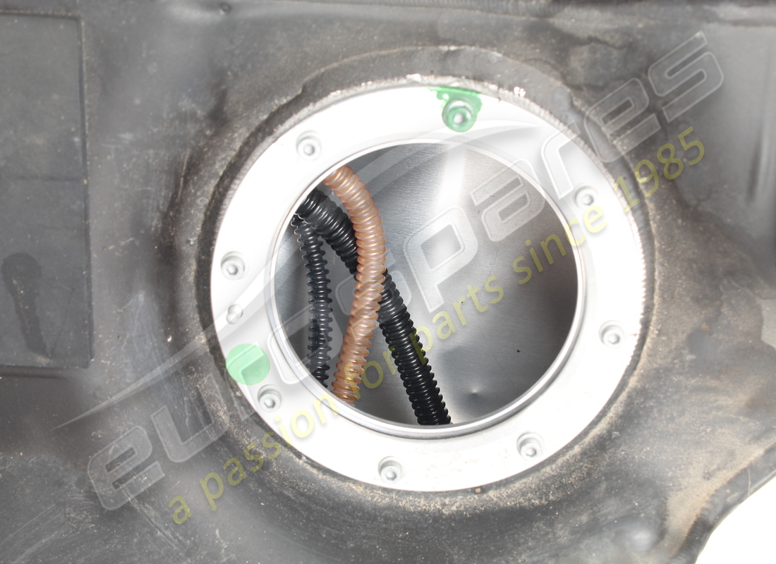 used ferrari fuel tank. part number 269702 (3)