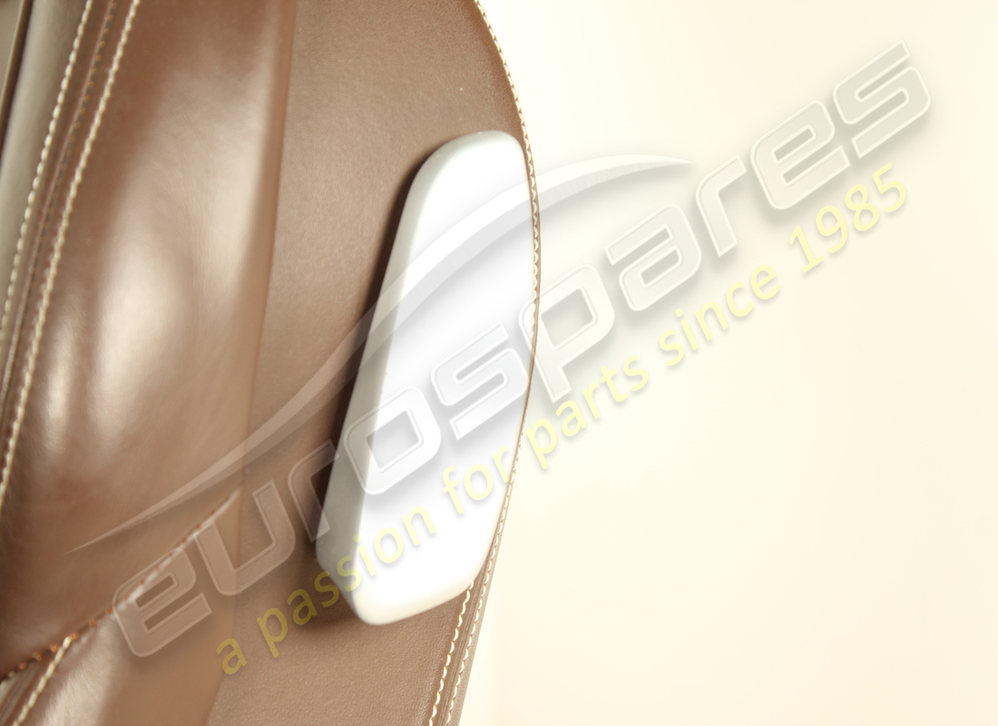 USED FERRARI COMPLETE SEAT SET WITH REAR SCREENS. PART NUMBER EAP1564144 (10) used ferrari complete seat set with rear screens. part number eap1564144 (10)