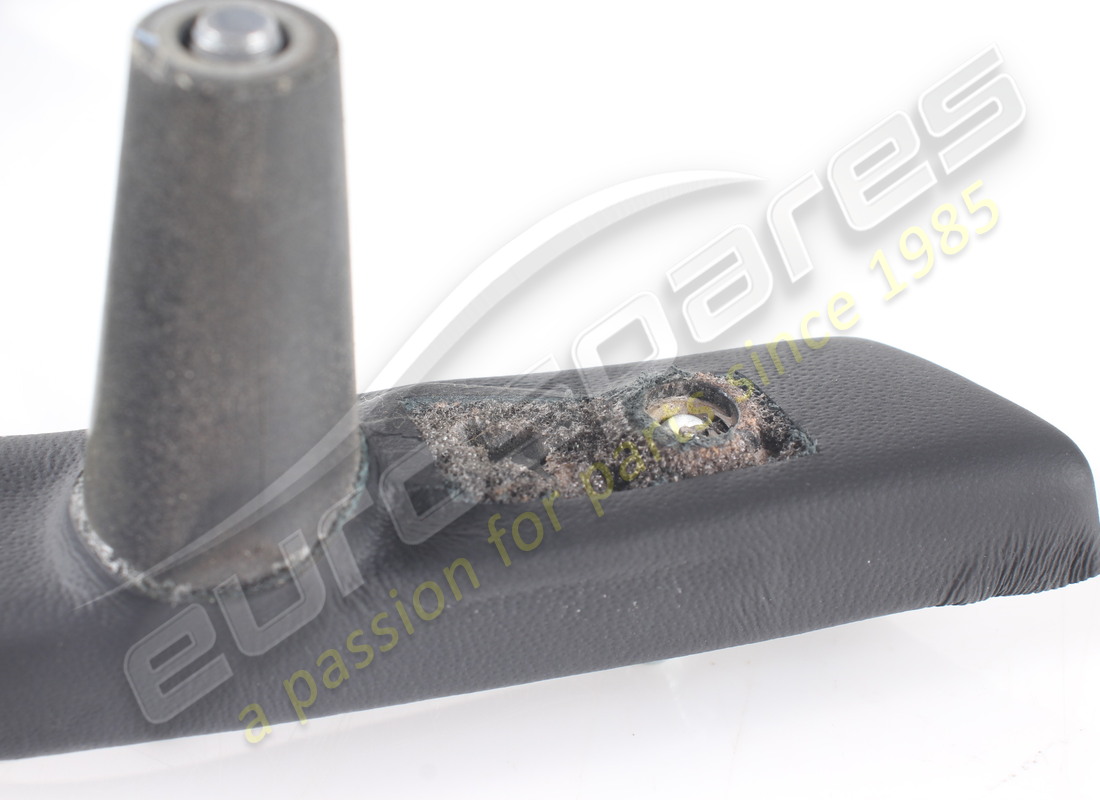 used ferrari guscio maniglia int.sx complete. part number 87382200 (4)
