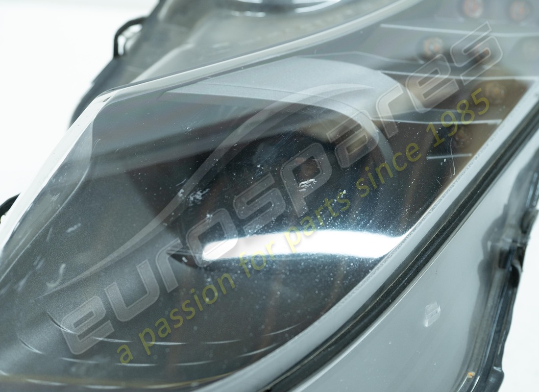 DAMAGED FERRARI LH BI-XENON HEADLIGHT -WITH A. PART NUMBER 244433 (4) damaged ferrari lh bi-xenon headlight -with a. part number 244433 (4)