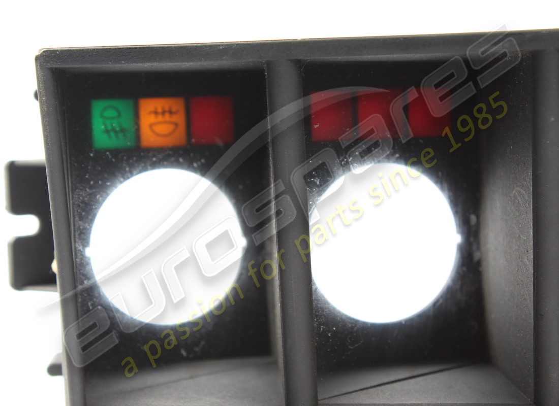 used ferrari console complete. part number 123652 (2)