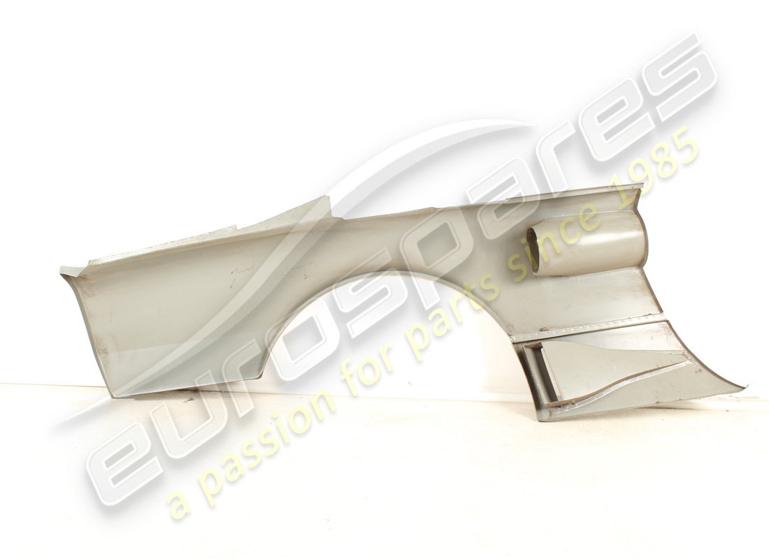 new ferrari lh rear fender gtb. part number 62355100 (2)