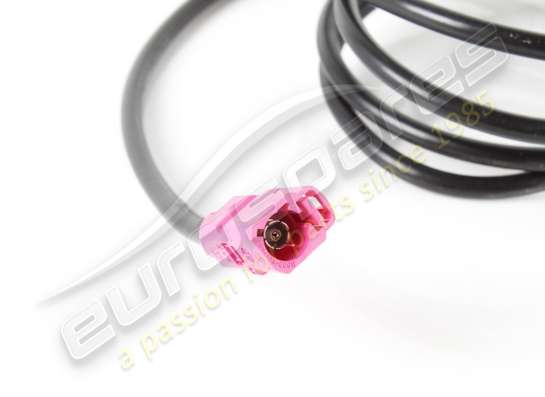 USED FERRARI WIFI ANTENNA EXTENSION CABLE. PART NUMBER 311951 (2) used ferrari wifi antenna extension cable. part number 311951 (2)
