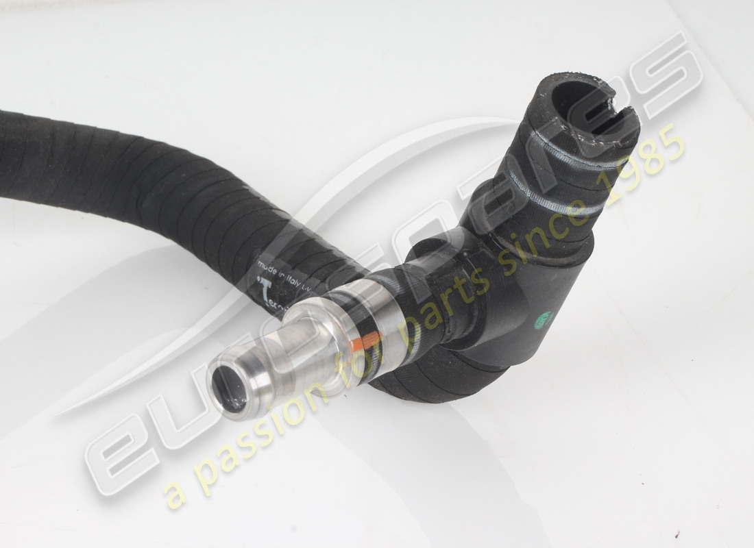 used ferrari manicotto ingresso radiatore. part number 968516 (3)