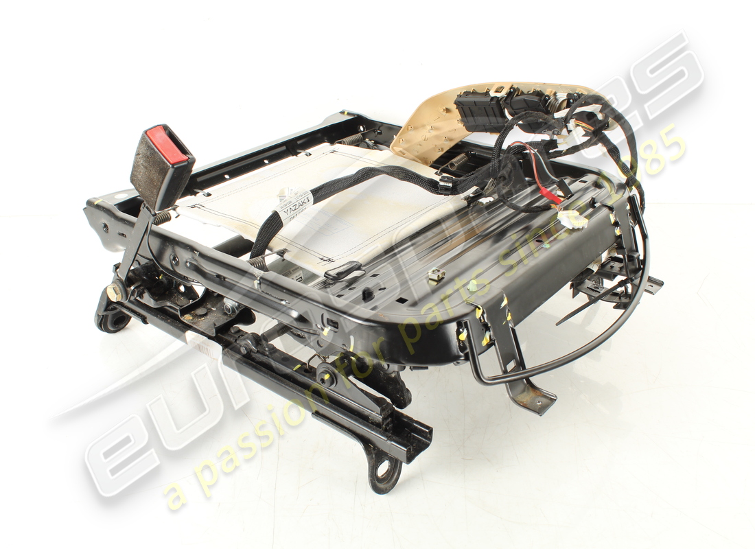 used maserati lh front cushion frame -va. part number 980139482 (2)