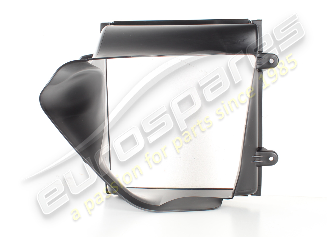 new maserati lh side air duct. part number 670300489 (1)