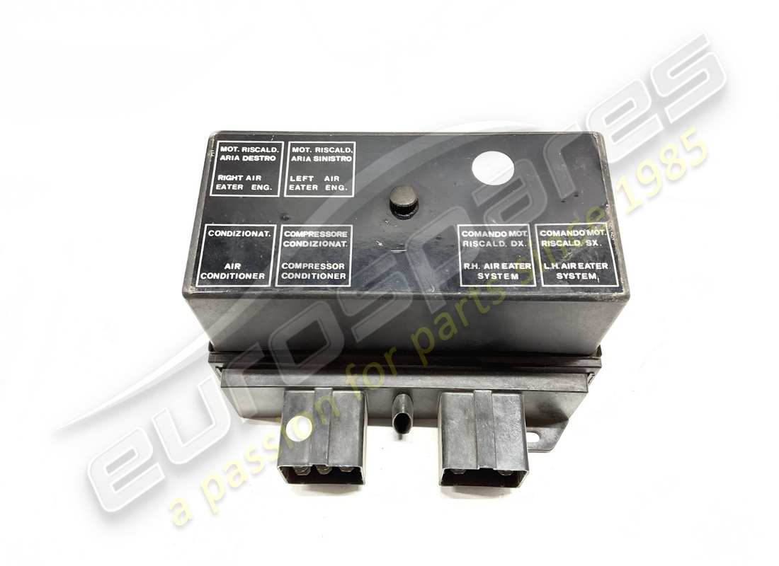 used ferrari electrical relay board. part number 61804400 (1)