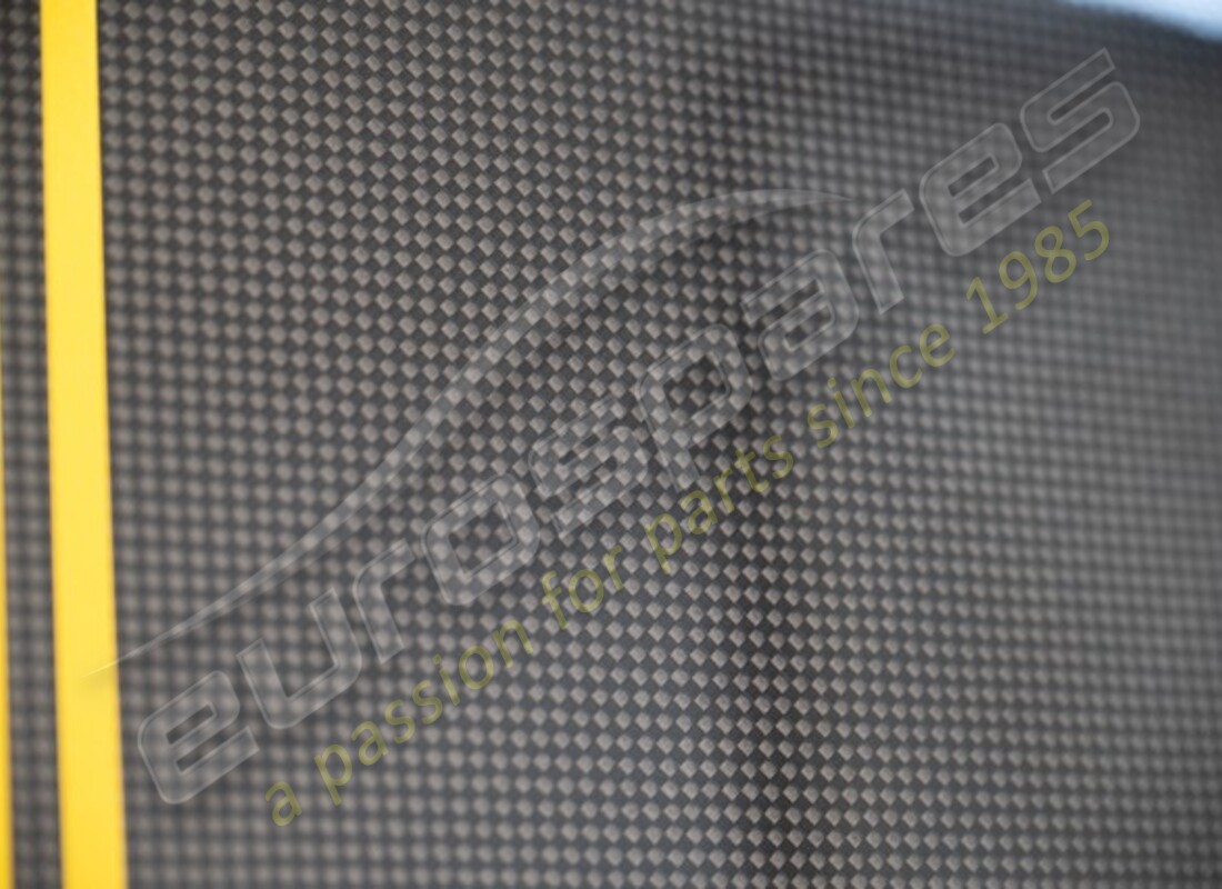 new (other) ferrari spoiler mobile opt carb complete. part number 898531 (2)