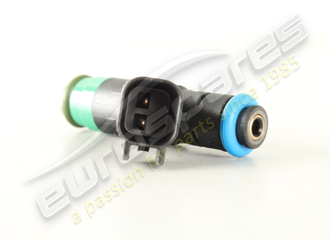 NEW ASTON MARTIN INJECTOR ASSEMBLY, FUEL. PART NUMBER 6G339F593AA (3) new aston martin injector assembly, fuel. part number 6g339f593aa (3)