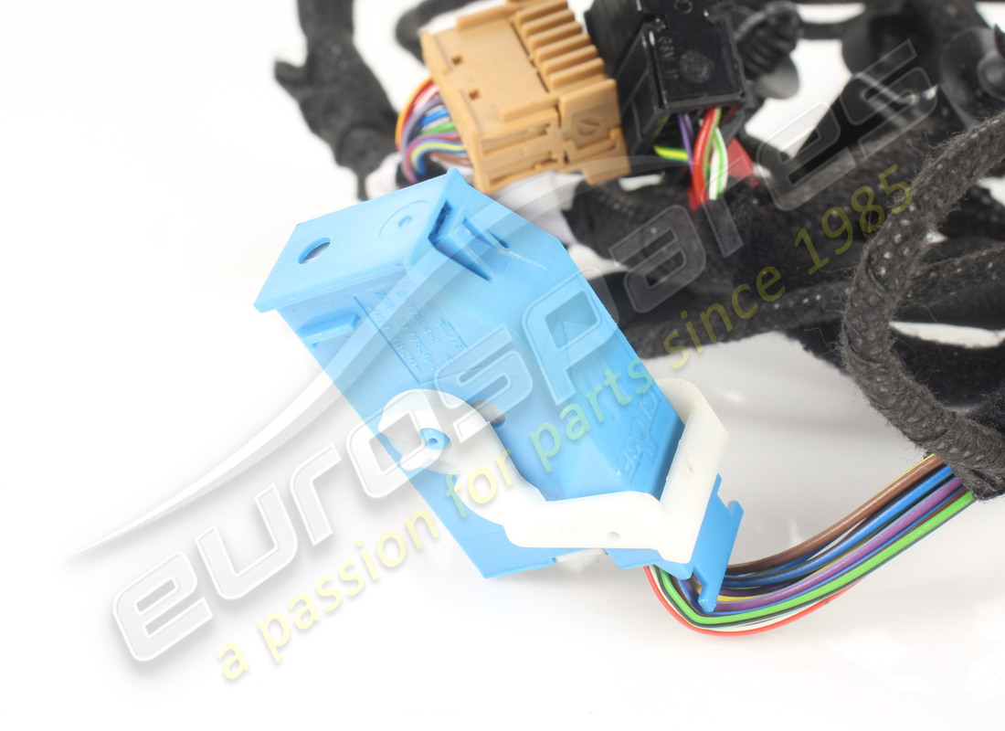 used porsche harness for door. part number 992972067c (2)