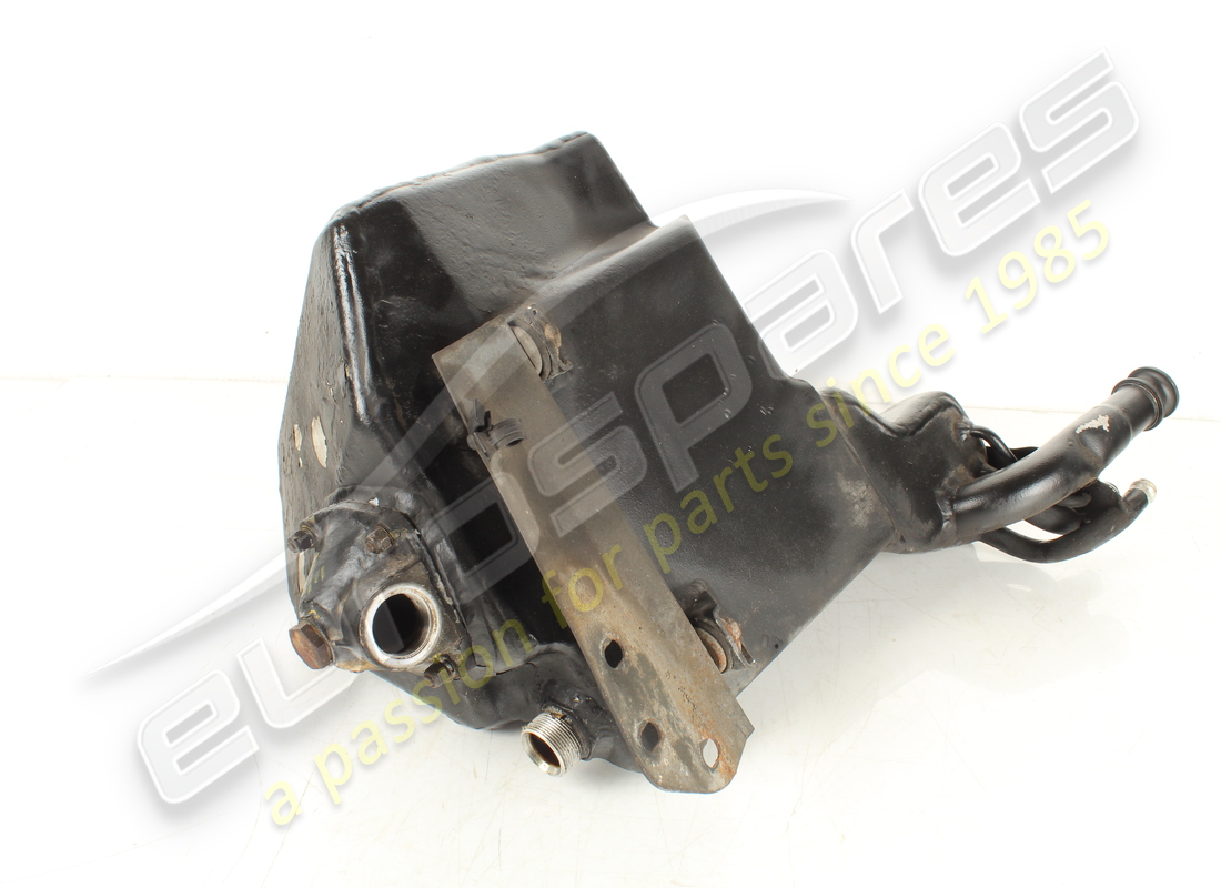 used maserati oil tank. part number 205033 (5)