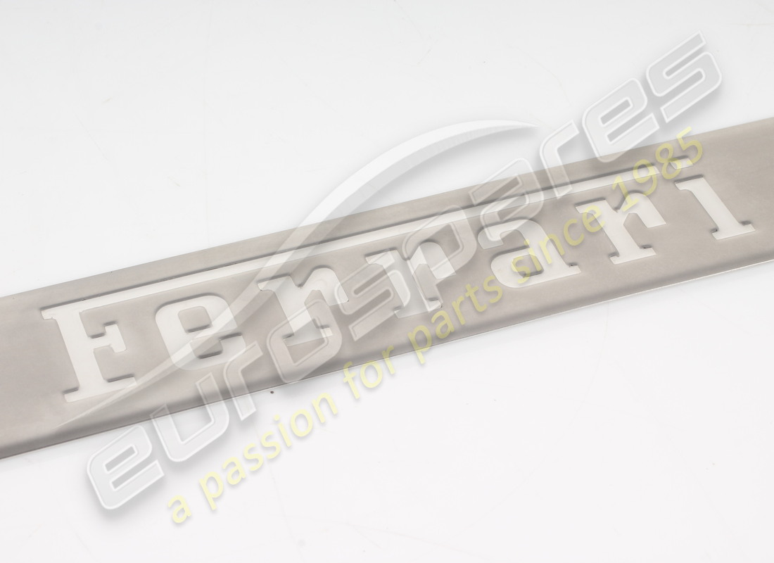 used ferrari batticalcagno sx. part number 980853 (2)
