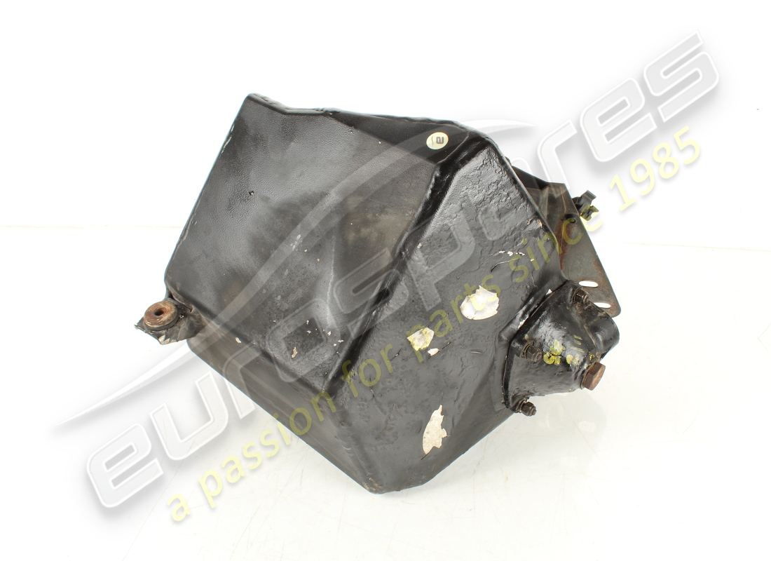 used maserati oil tank. part number 205033 (4)