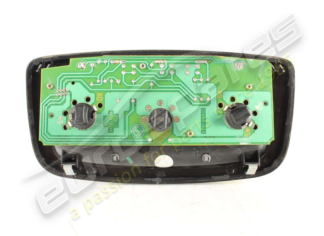 USED MASERATI DOME LAMP. PART NUMBER 190940 (2) used maserati dome lamp. part number 190940 (2)